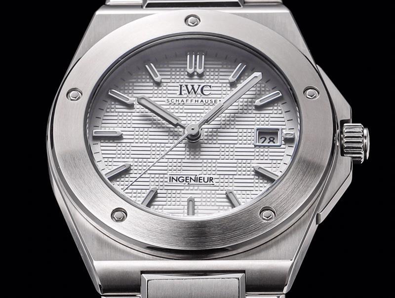 202457162510942 17002024